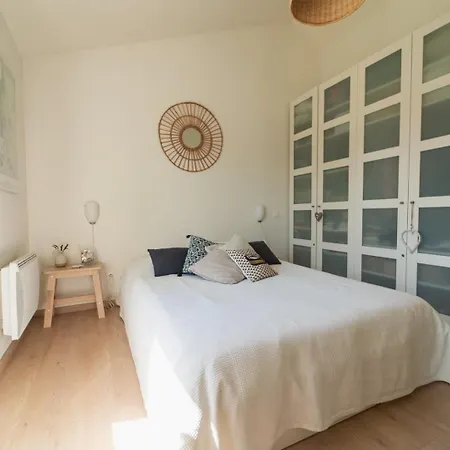 בית נופש La Maison Chateau D'eau : Piscine Pour 6/8 Pers Saint-Benoît