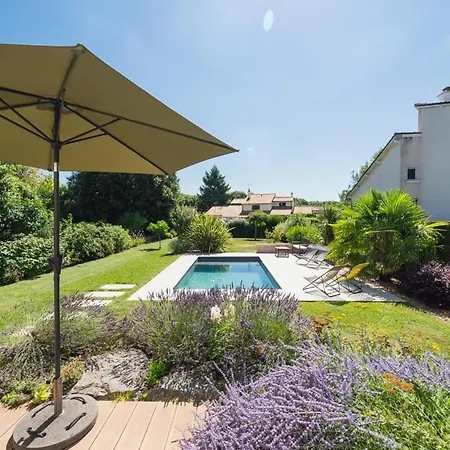 La Maison Chateau D'eau : Piscine Pour 6/8 Pers בית נופש
